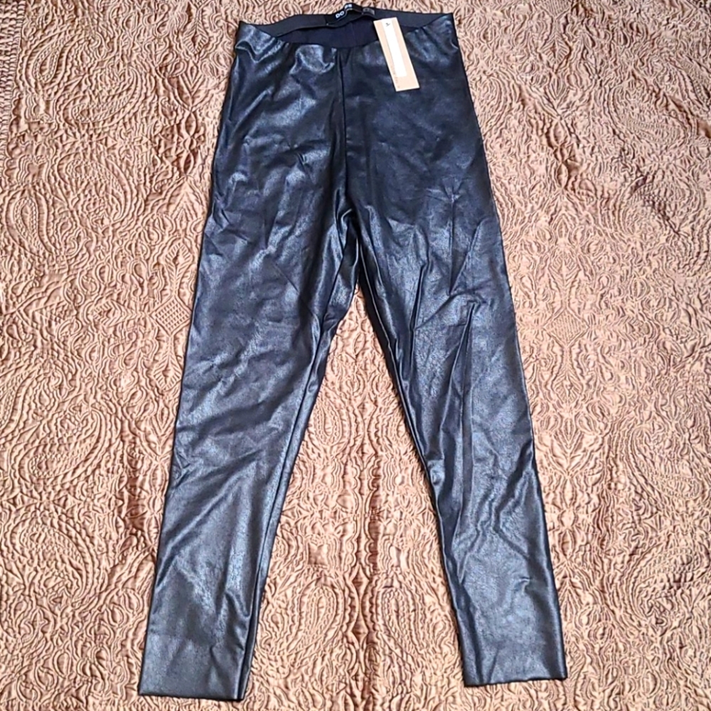 Faux Leather Texture Leggings